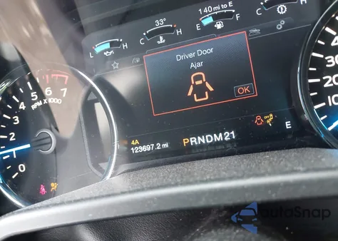 2015 Ford F-150 Lariat z USA, uszkodzony, nr VIN 1FTFW1EG5FFA03292